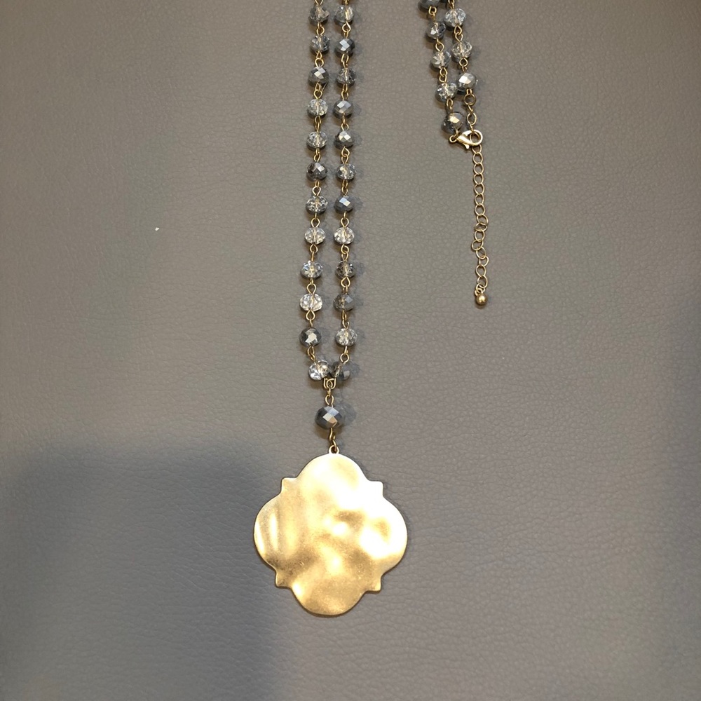 Gold Medallion Rhinestone Necklace - Picture 9 of 10